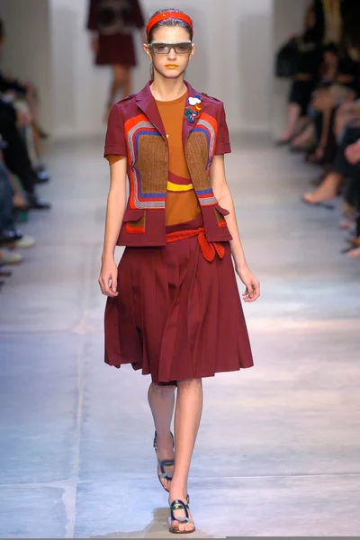 Look 1